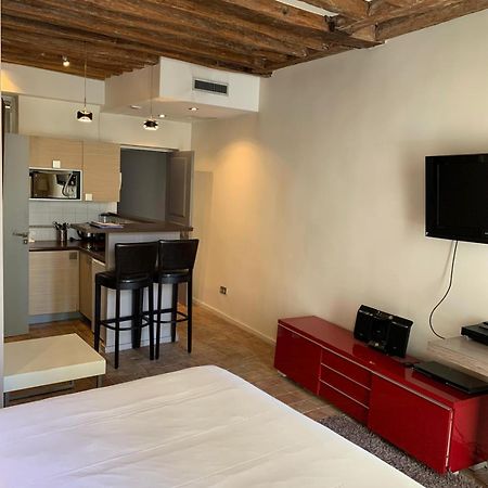 Apartamento Habitat Parisien - Marais Sicile Exterior foto